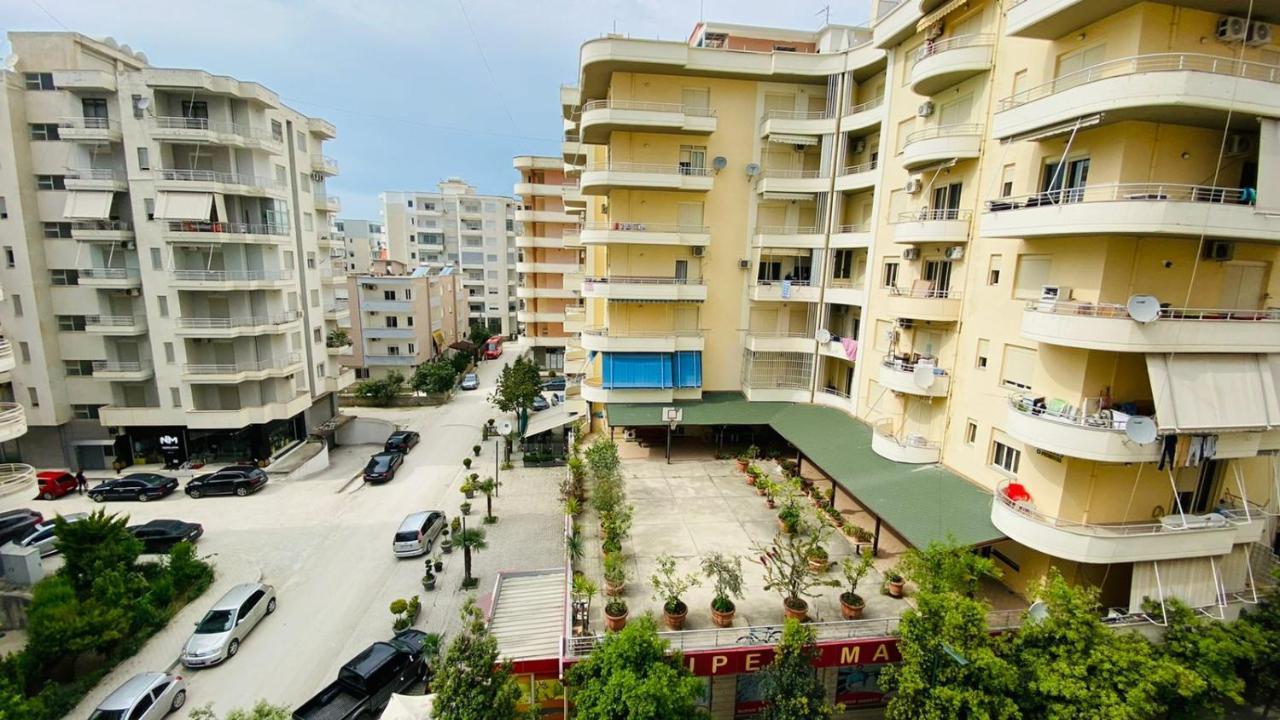 Aria Apartment'S Vlorë Екстериор снимка